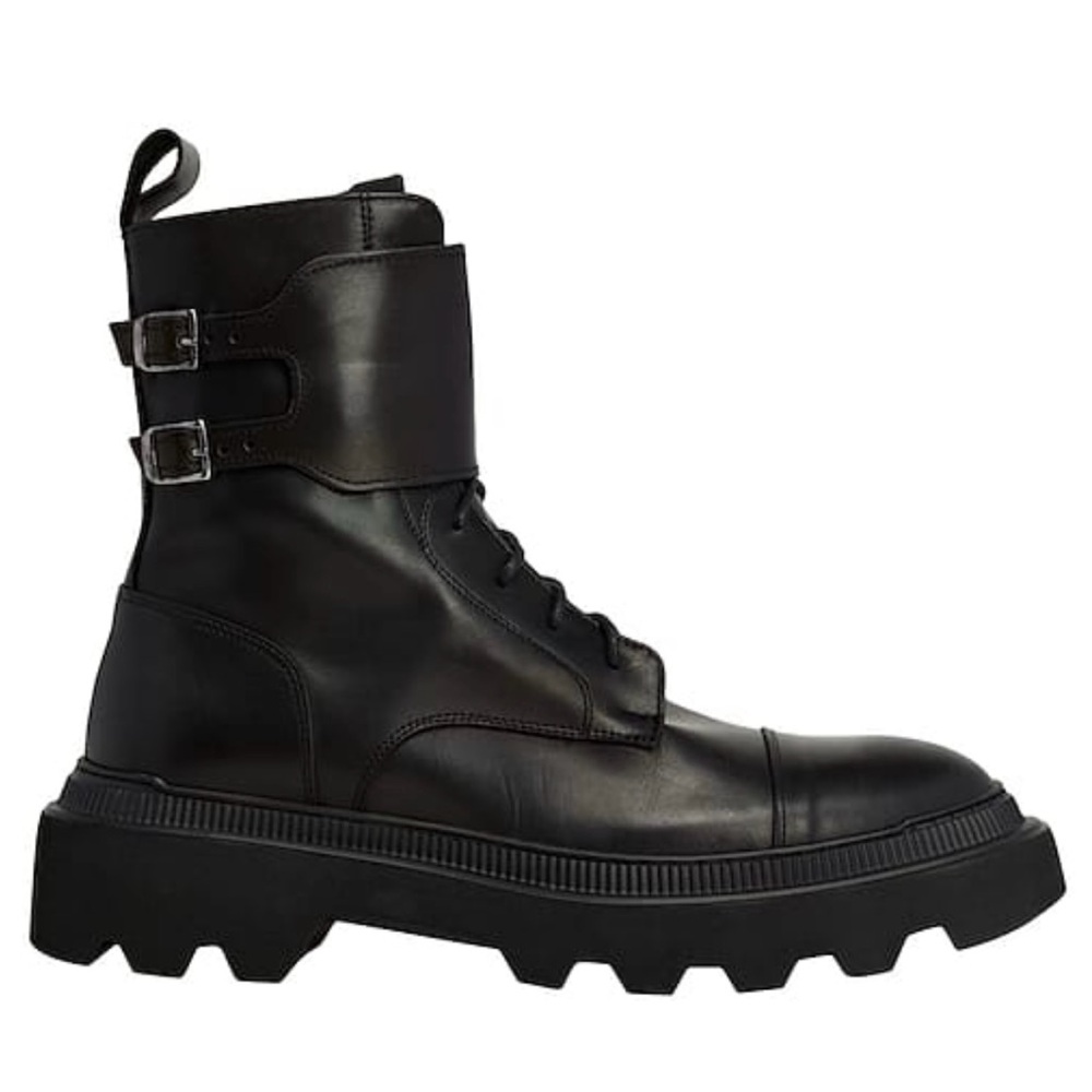 For sale these new cool 8 by Yoox leather Rocker ankle boots size 40